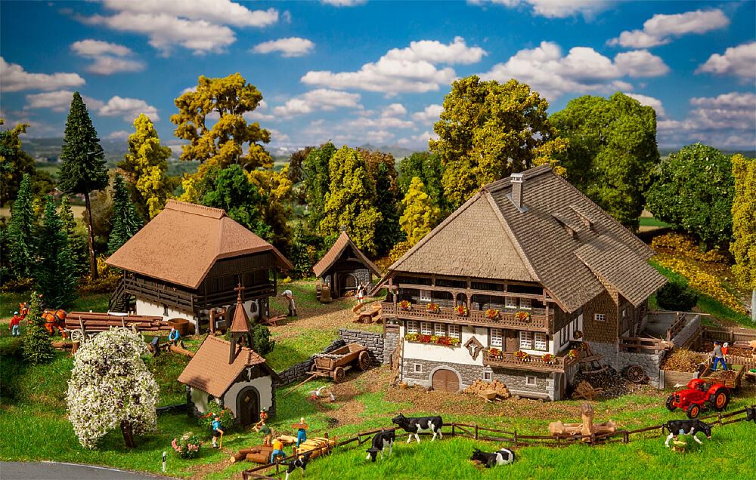 FALLER 130677 H0 Schwarzwald-Set Vogtsbauernhof 