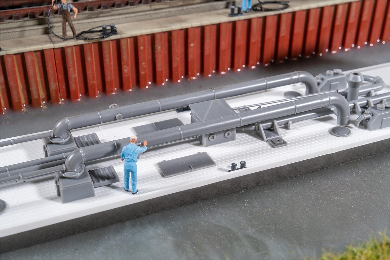 FALLER 131017 H0 Tankschiff 