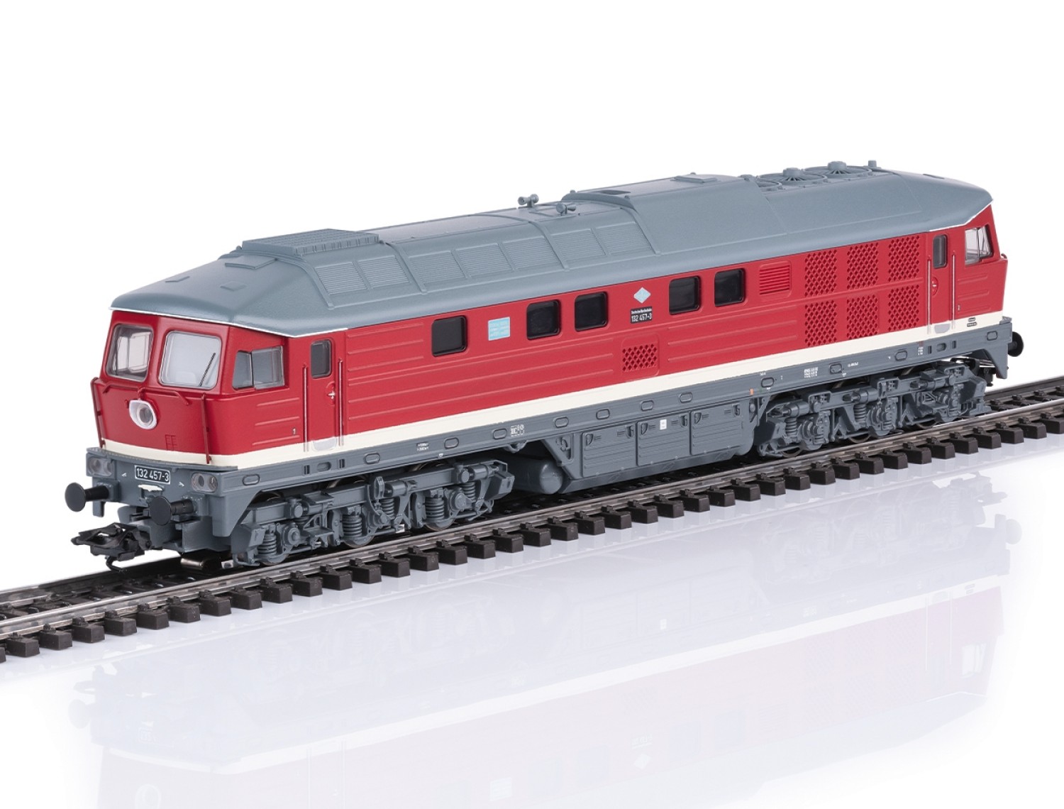 Märklin 36436 H0 Diesellokomotive BR 132, DR "Digital+Sound" 