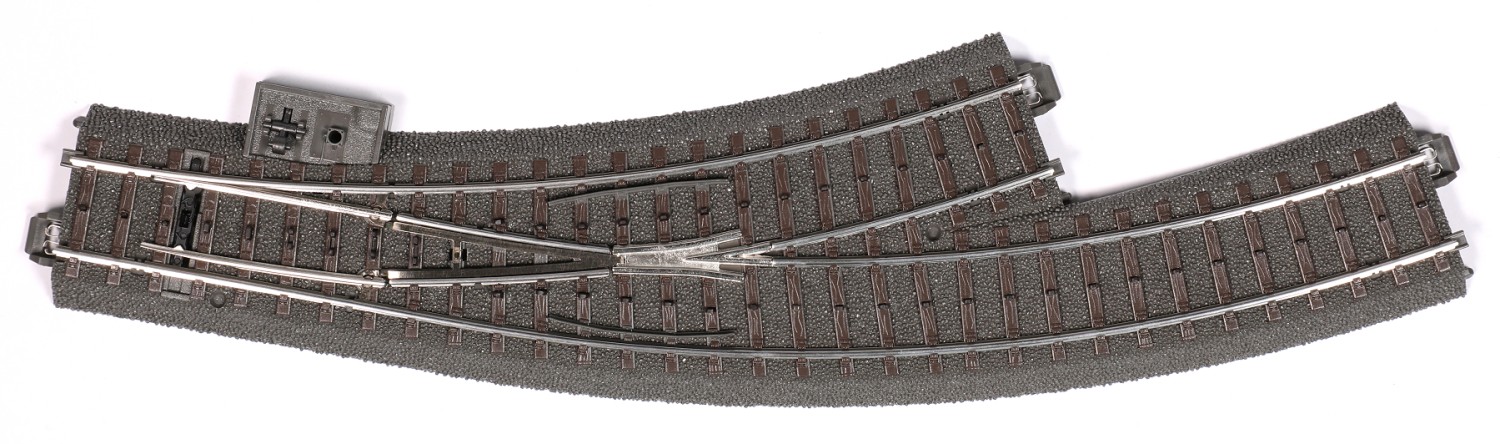 Märklin 24671 H0 C-Gleis Bogenweiche links 30° 