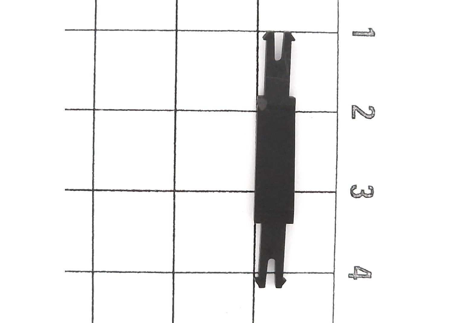 Märklin 138134 E138134 Zugstange schwarz (2 Stück) Modelleisenbahn