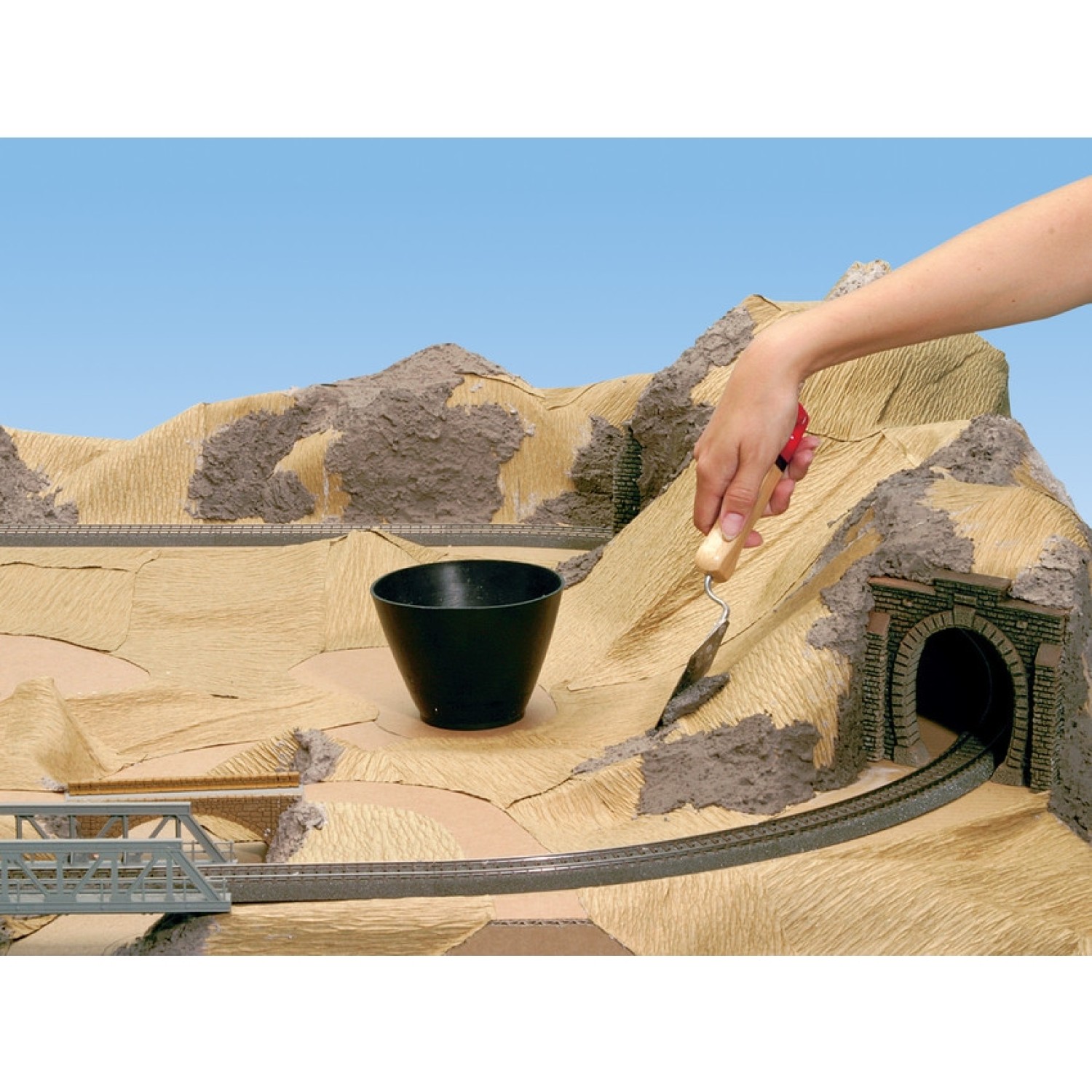 NOCH 60890 Fels-Spachtel „Sandstein“ braun, 400g 