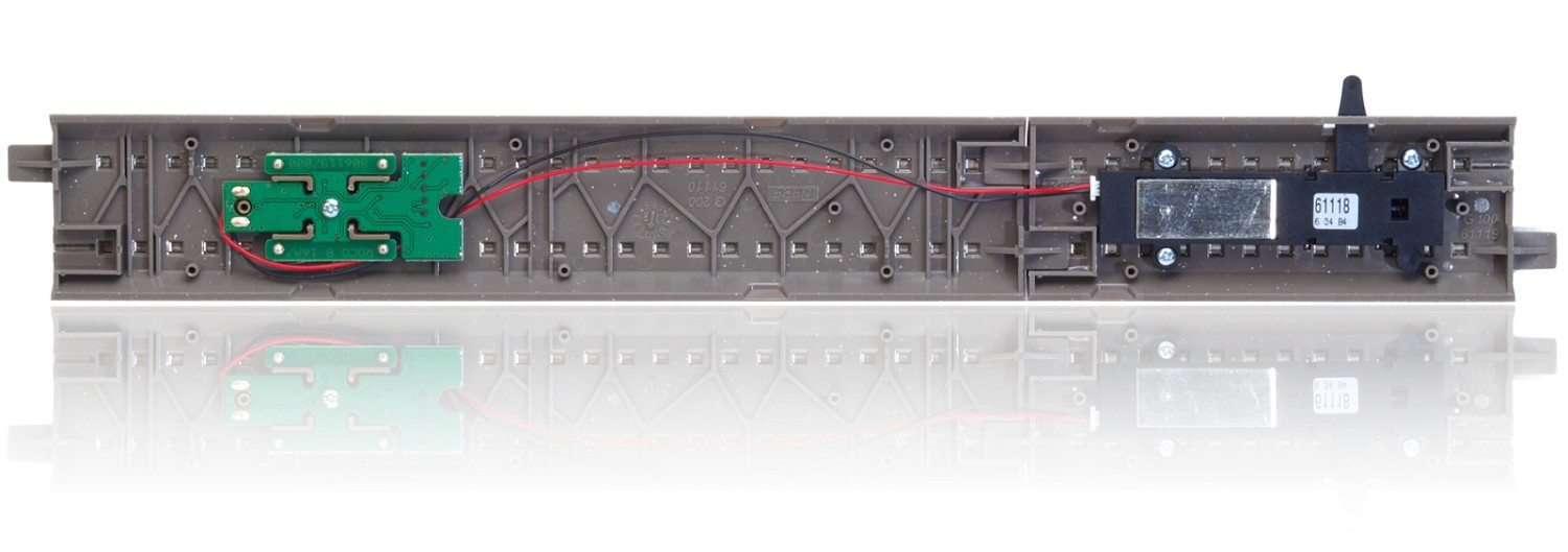 Roco 61118 H0 Entkupplungsgleis mit Antrieb und Decoder 