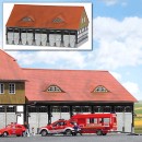 BUSCH 1451 H0 Fahrzeughalle Feuerwehr 