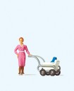 Preiser 28037 H0 Frau mit Kinderwagen 